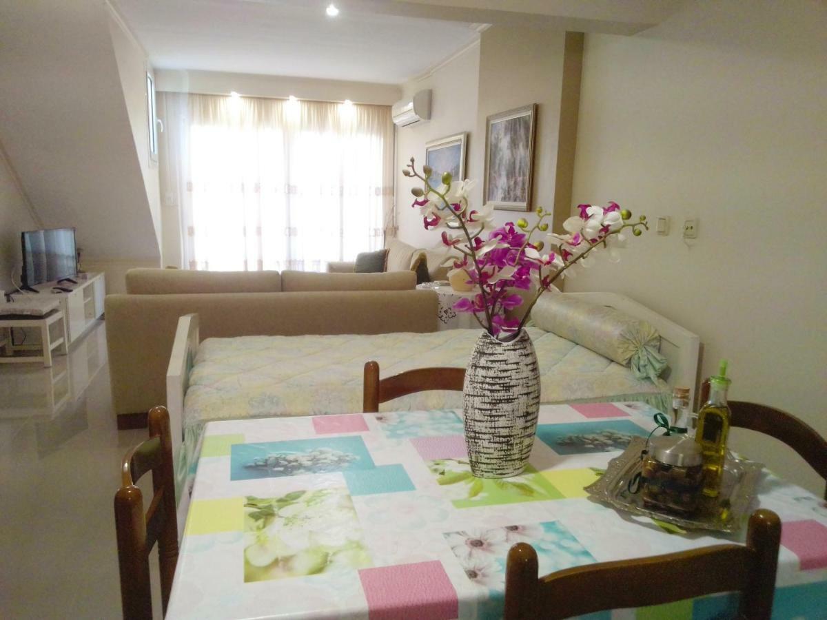 Maria'S Garden House Apartment Flogita Luaran gambar